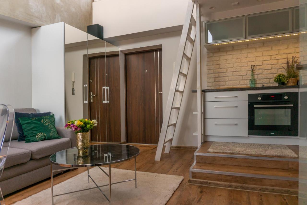 Warynskiego 9 - Piekna Panorama Miasta - Smart Tv 42 Cale - Wifi - Ekspres Kapsulkowy - W Pelni Wyposazona Kuchnia Варшава Екстериор снимка